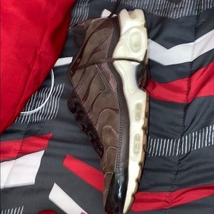 Nike Air Max 90 Essential